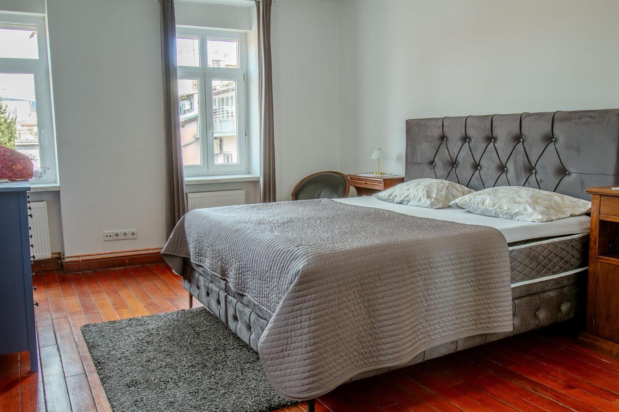 Chic Antique Dana - Zagreb Center-View Apartment Exterior photo
